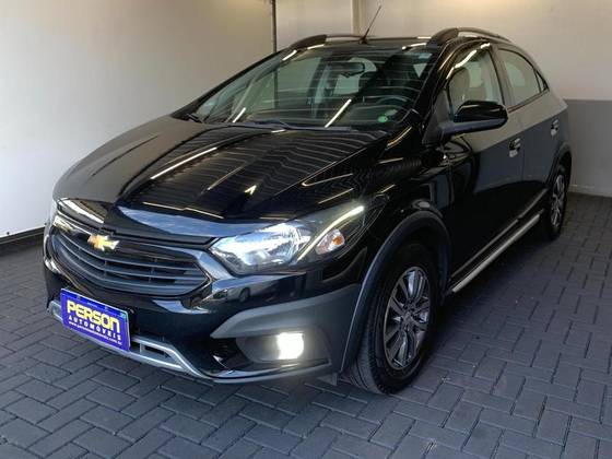 CHEVROLET ONIX 1.4 MPFI ACTIV 8V FLEX 4P AUTOMÁTICO